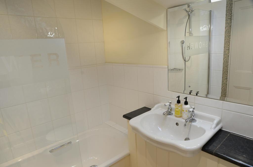 Clare House Hotel Grange-over-Sands Room photo